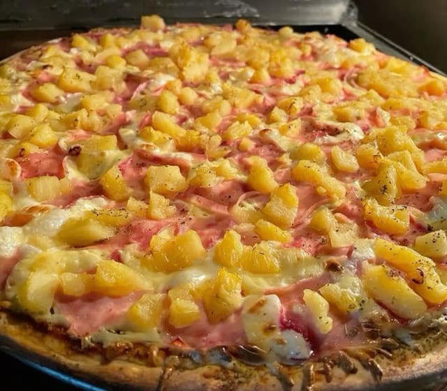 Med Hawaiian.